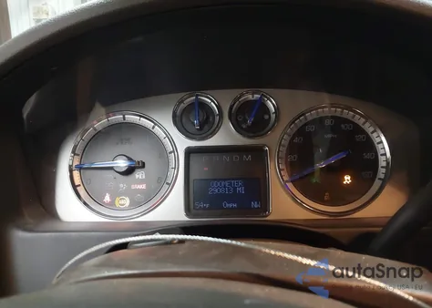 2013 Cadillac Escalade Esv Luxury z USA, uszkodzony, nr VIN 1GYS3HEF5DR129522